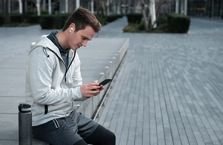 Why More Athletes Are Turning to Stem Cells/Exosomes for Pain Relief and Recovery